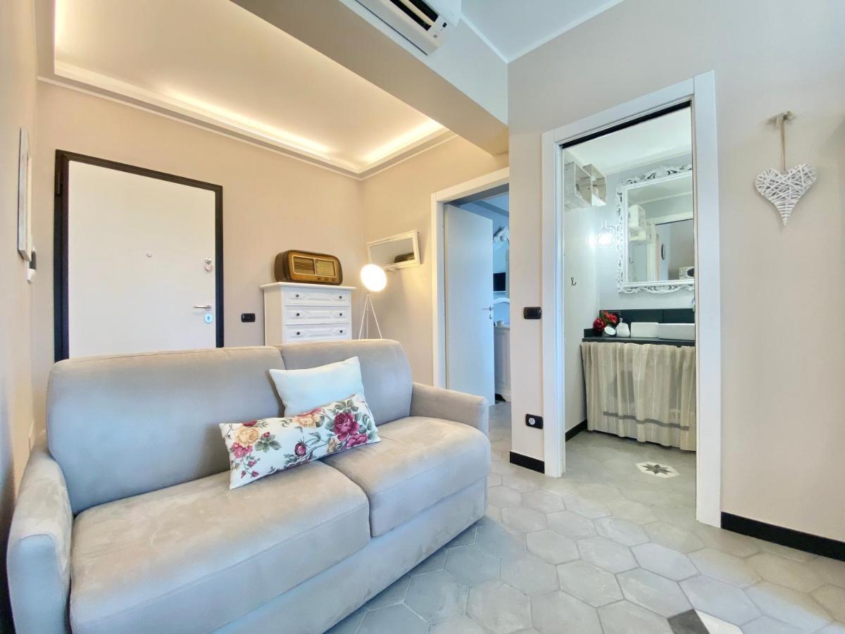 Casaviva - Le Vele Di Angela Apartment Genoa Exterior photo